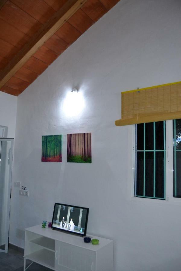 Casa-Estudio Pachamama Zahora Exterior photo